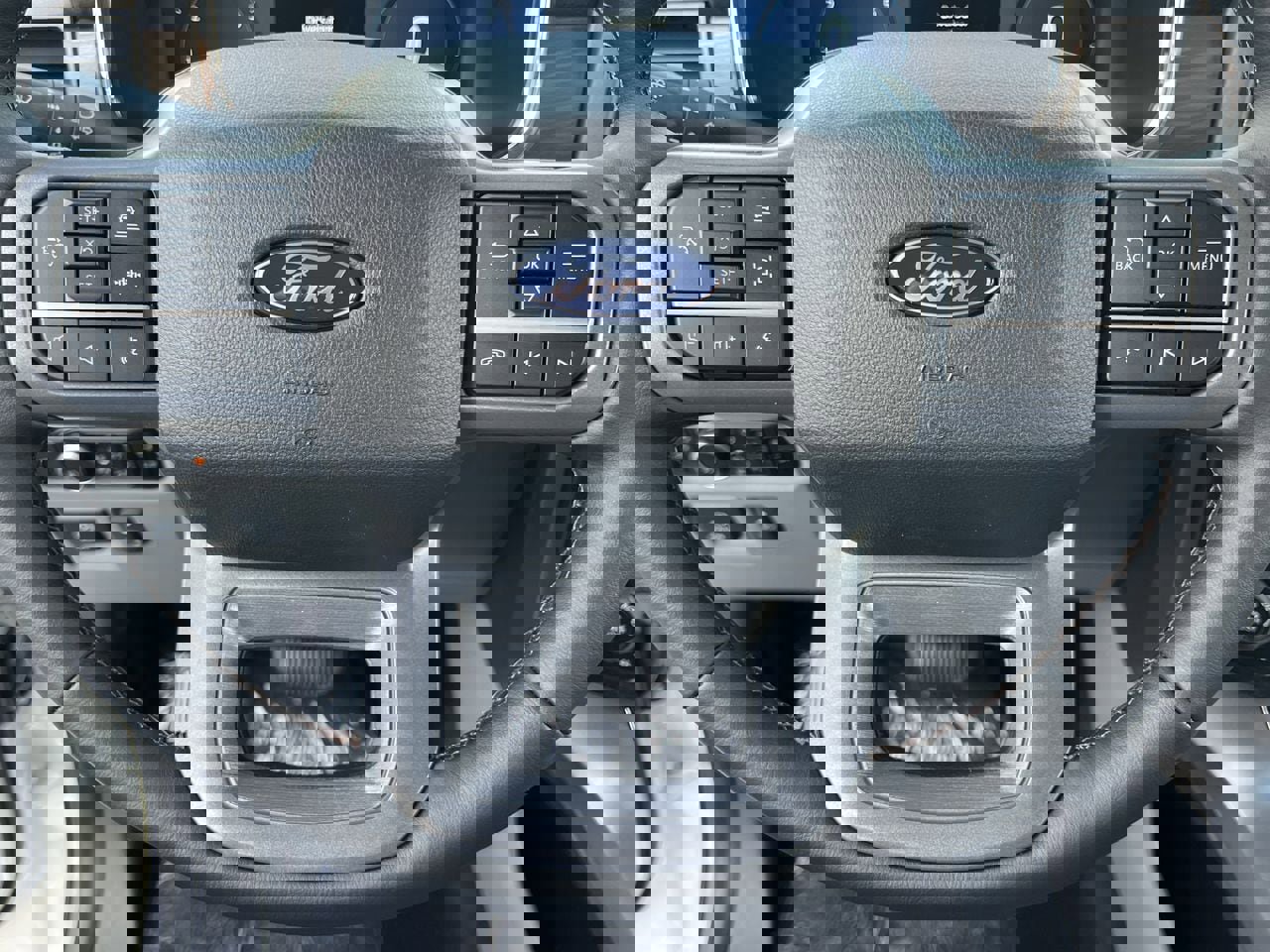 New 2026 Ford F150 Lariat w/ Equipment Group 501A Mid image 14