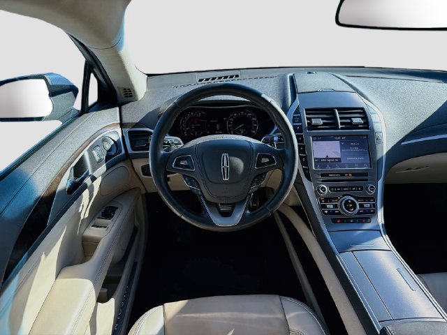 Used 2019 Lincoln MKZ Reserve w/ Reserve Plus Package FWD image 18