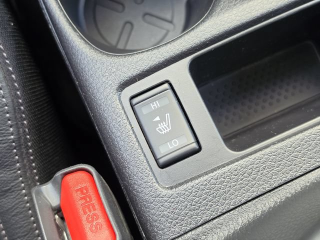 Used 2020 Nissan Rogue Sport SV w/ Technology Package FWD image 34