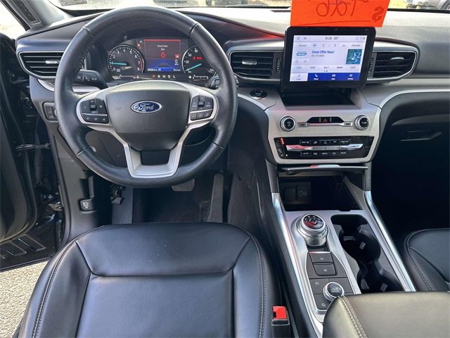 Used 2023 Ford Explorer XLT w/ Equipment Group 202A image 17