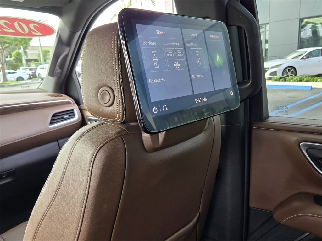 Used 2021 Chevrolet Tahoe High Country image 15