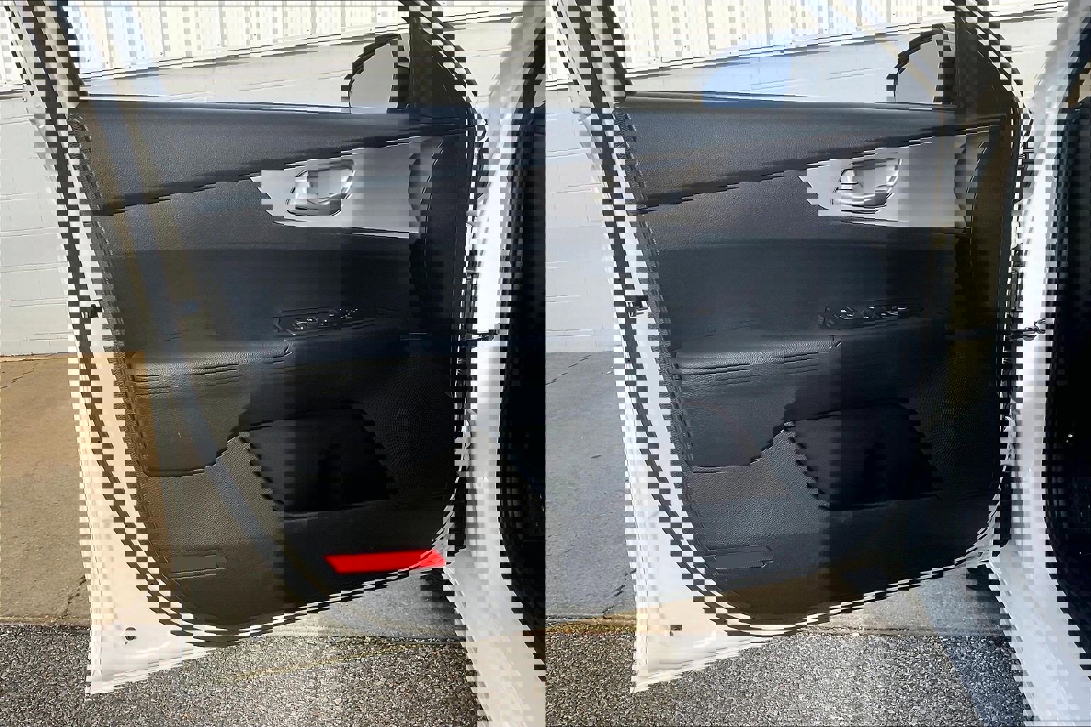 Used 2024 Kia Forte LXS image 27