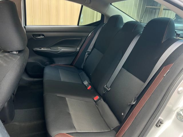Used 2022 Nissan Versa SR image 18