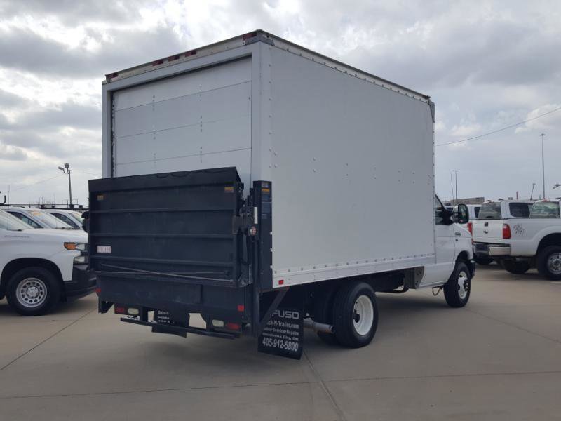 Used 2012 Ford E-350 and Econoline 350 Super Duty RWD image 7
