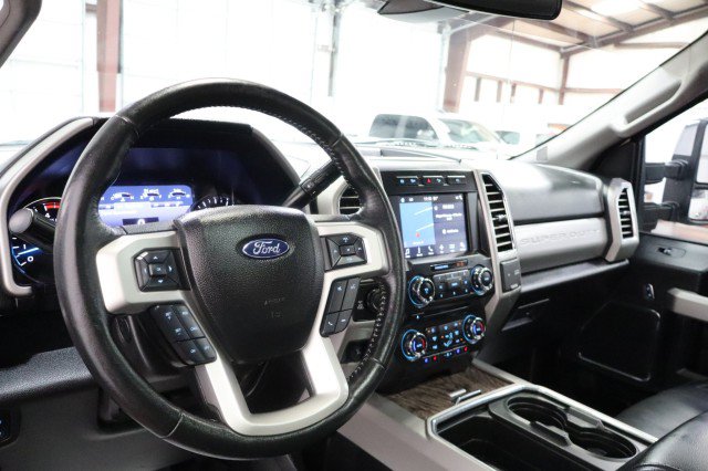 Used 2017 Ford F350 Lariat w/ Lariat Ultimate Package AWD/4WD image 42