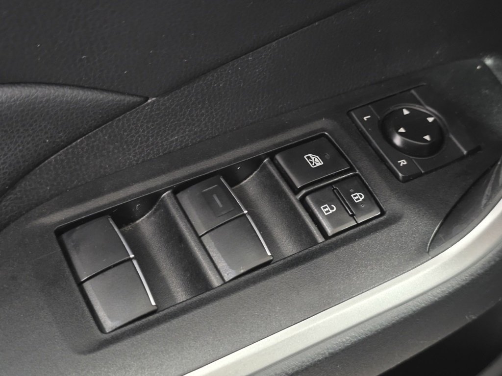 Used 2021 Toyota RAV4 XLE Premium image 24