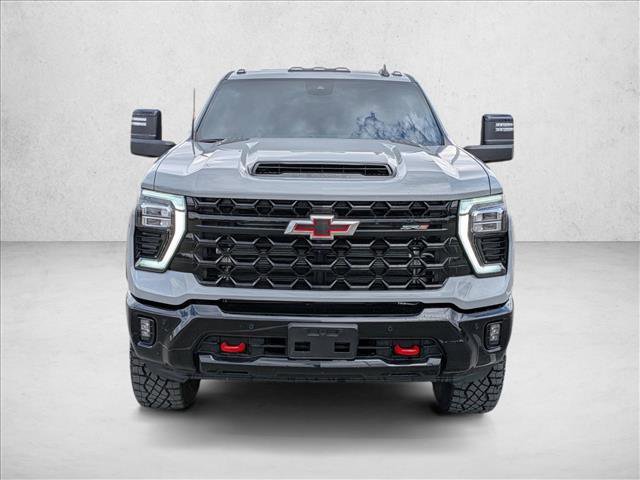 Used 2025 Chevrolet Silverado 2500 ZR2 video 2