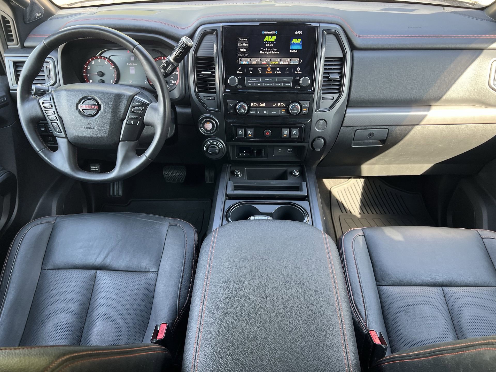 Used 2021 Nissan Titan PRO-4X w/ Pro-4x Convenience Package AWD/4WD image 2