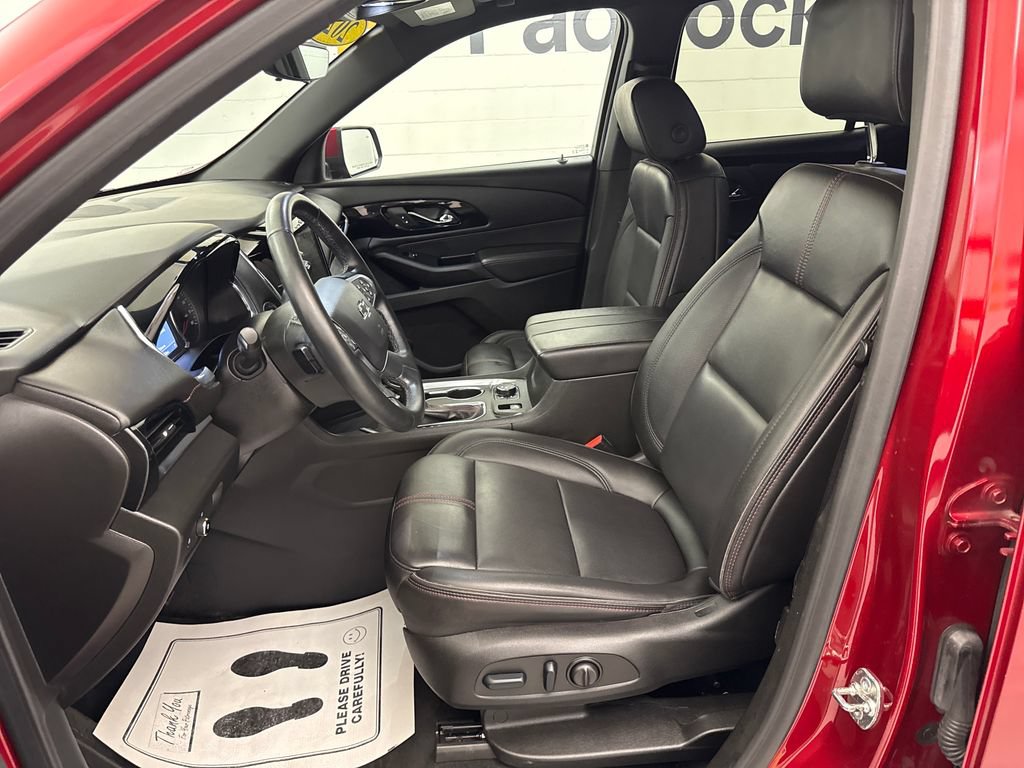Used 2023 Chevrolet Traverse RS AWD/4WD image 10