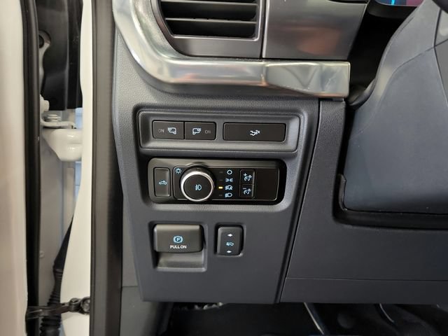 Used 2023 Ford F150 Lariat w/ Equipment Group 502A High AWD/4WD image 28