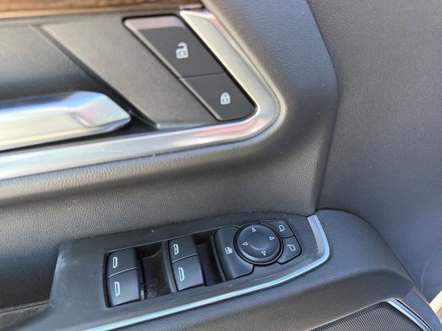 Certified 2025 Chevrolet Silverado 2500 LT w/ Convenience Package image 18