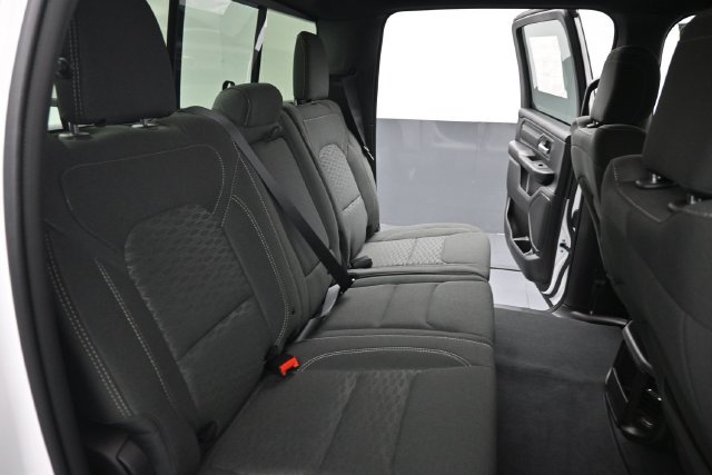 New 2027 RAM 1500 Express AWD/4WD image 25