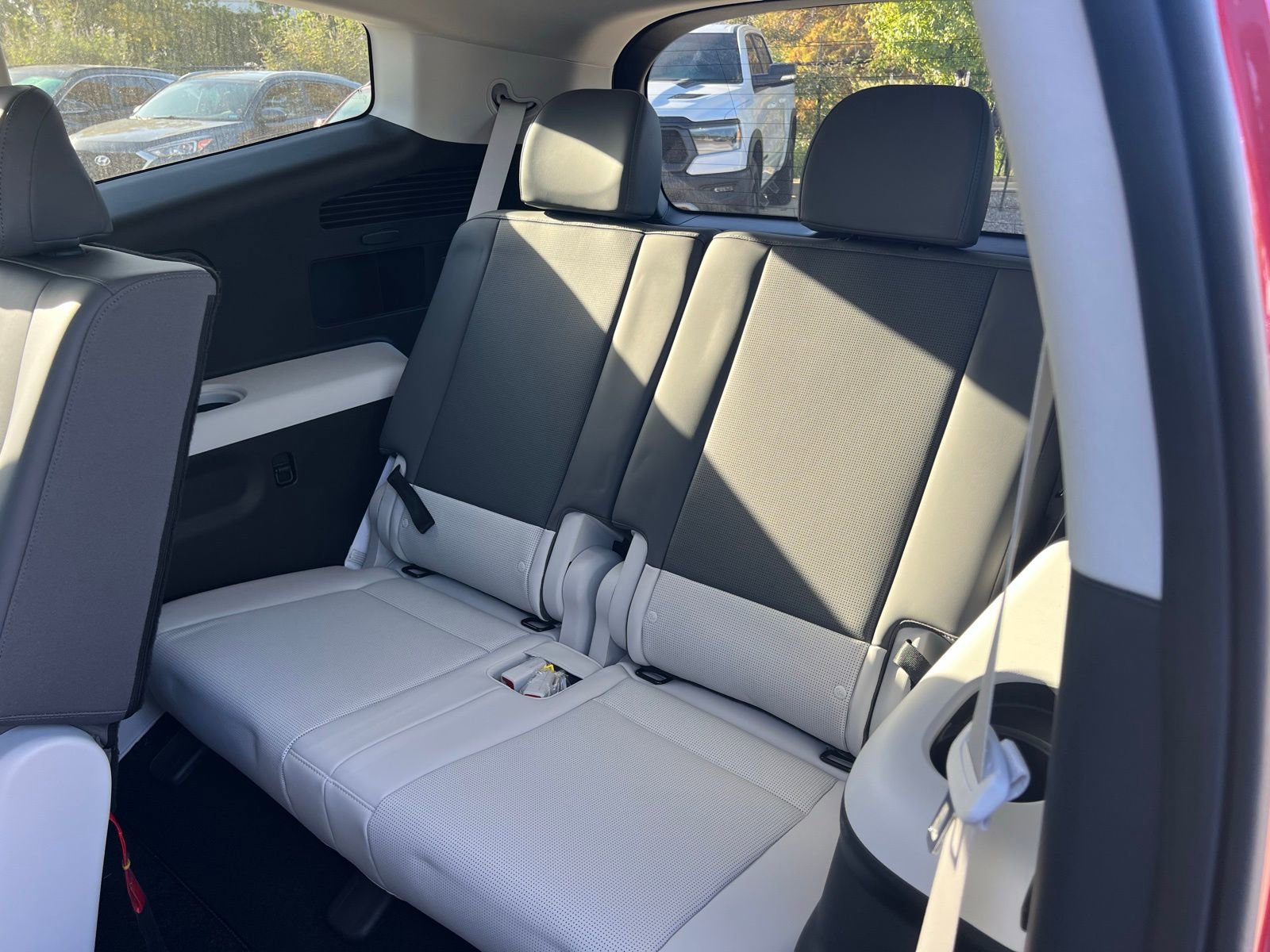 New 2026 Hyundai Ioniq 9 SEL image 21