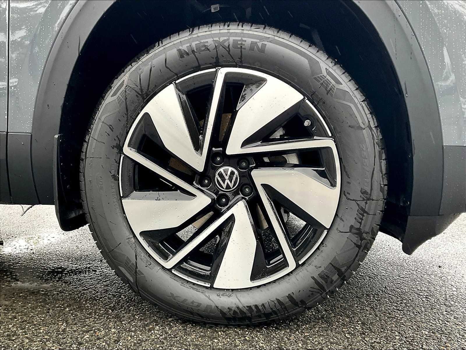 New 2026 Volkswagen Atlas SEL AWD/4WD image 8