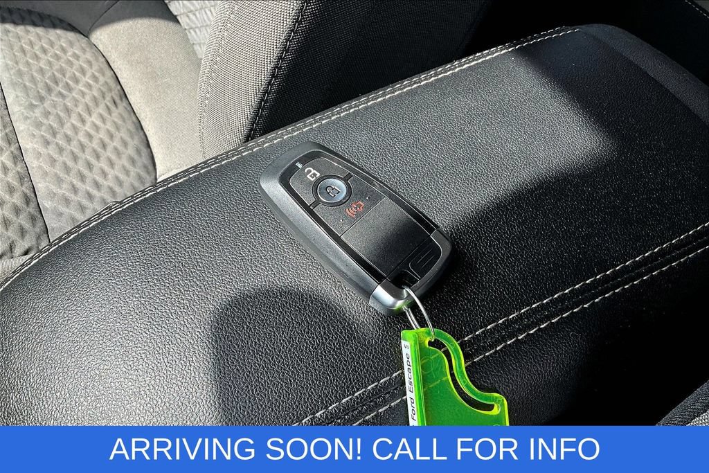 Used 2022 Ford Escape SE AWD/4WD image 35