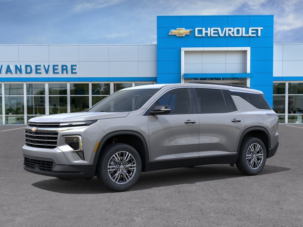 New 2027 Chevrolet Traverse LT w/ Driver Confidence Package AWD/4WD image 2