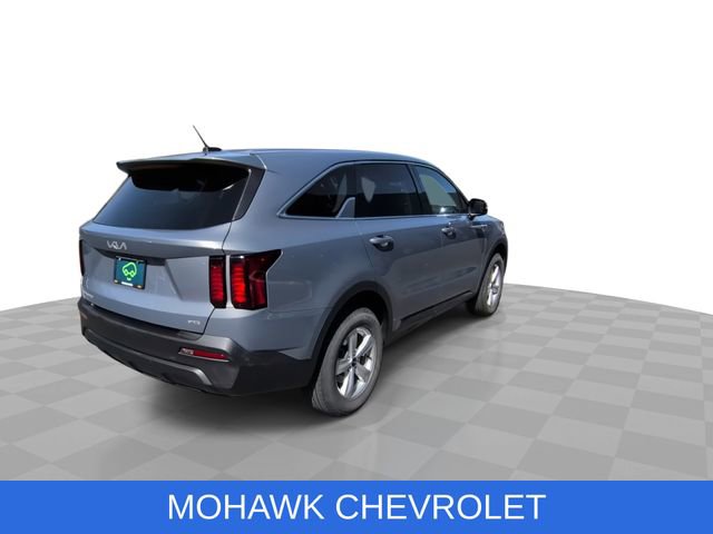 Used 2023 Kia Sorento LX AWD/4WD image 8