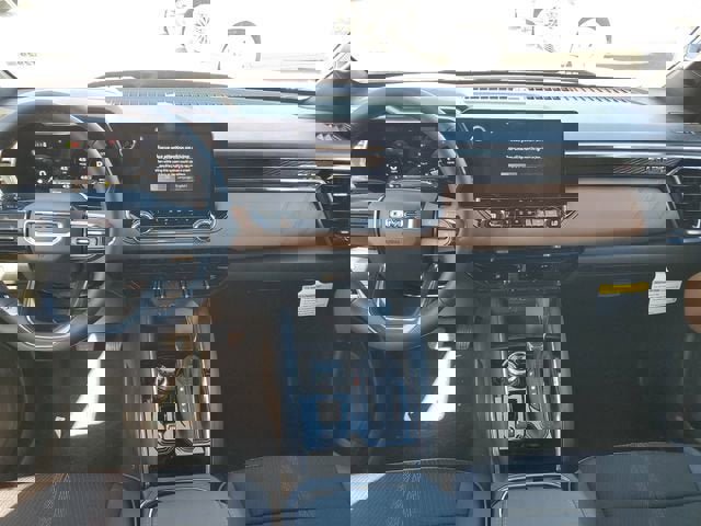 New 2026 GMC Canyon AT4 image 14