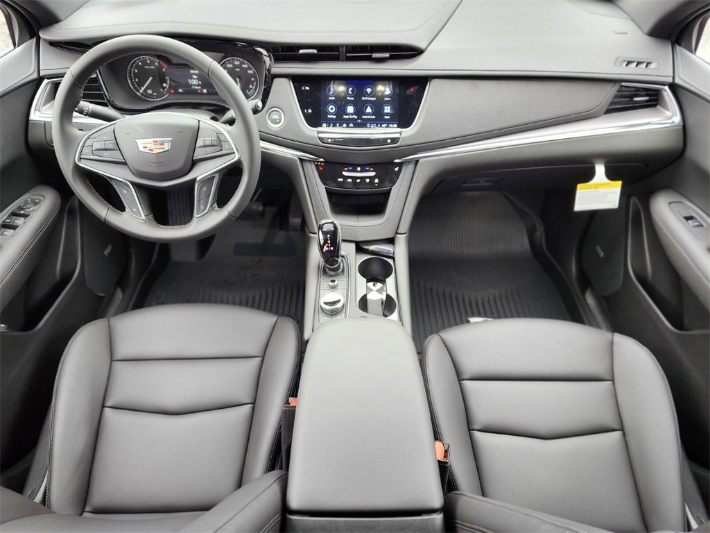 New 2026 Cadillac XT5 Luxury w/ LPO, Floor Liner Package image 10