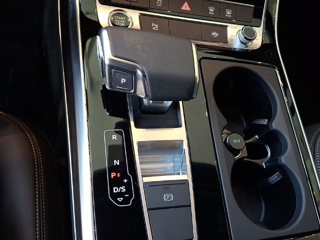 New 2026 Audi Q7 2.0T Premium AWD/4WD image 11