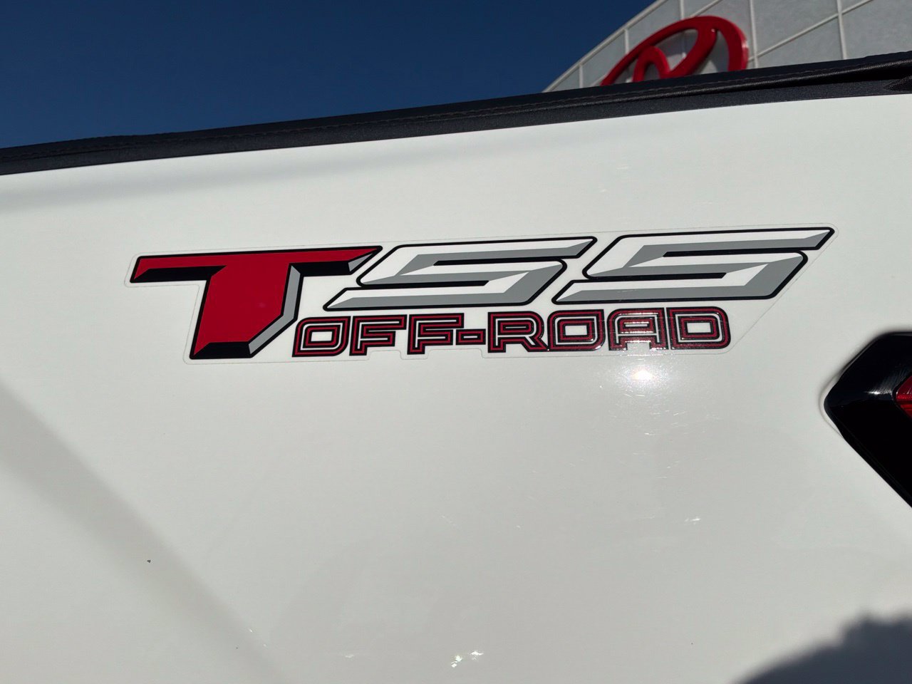 Used 2024 Toyota Tundra SR5 w/ SR5 Premium Package AWD/4WD image 11