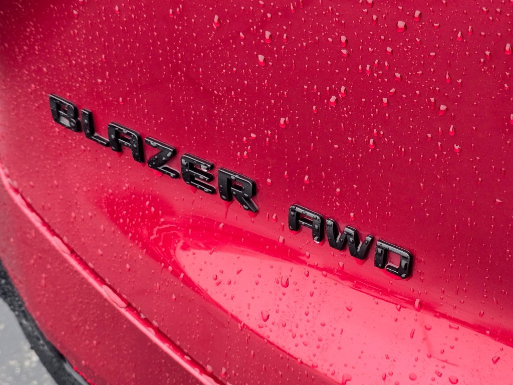 Used 2019 Chevrolet Blazer RS AWD/4WD image 12