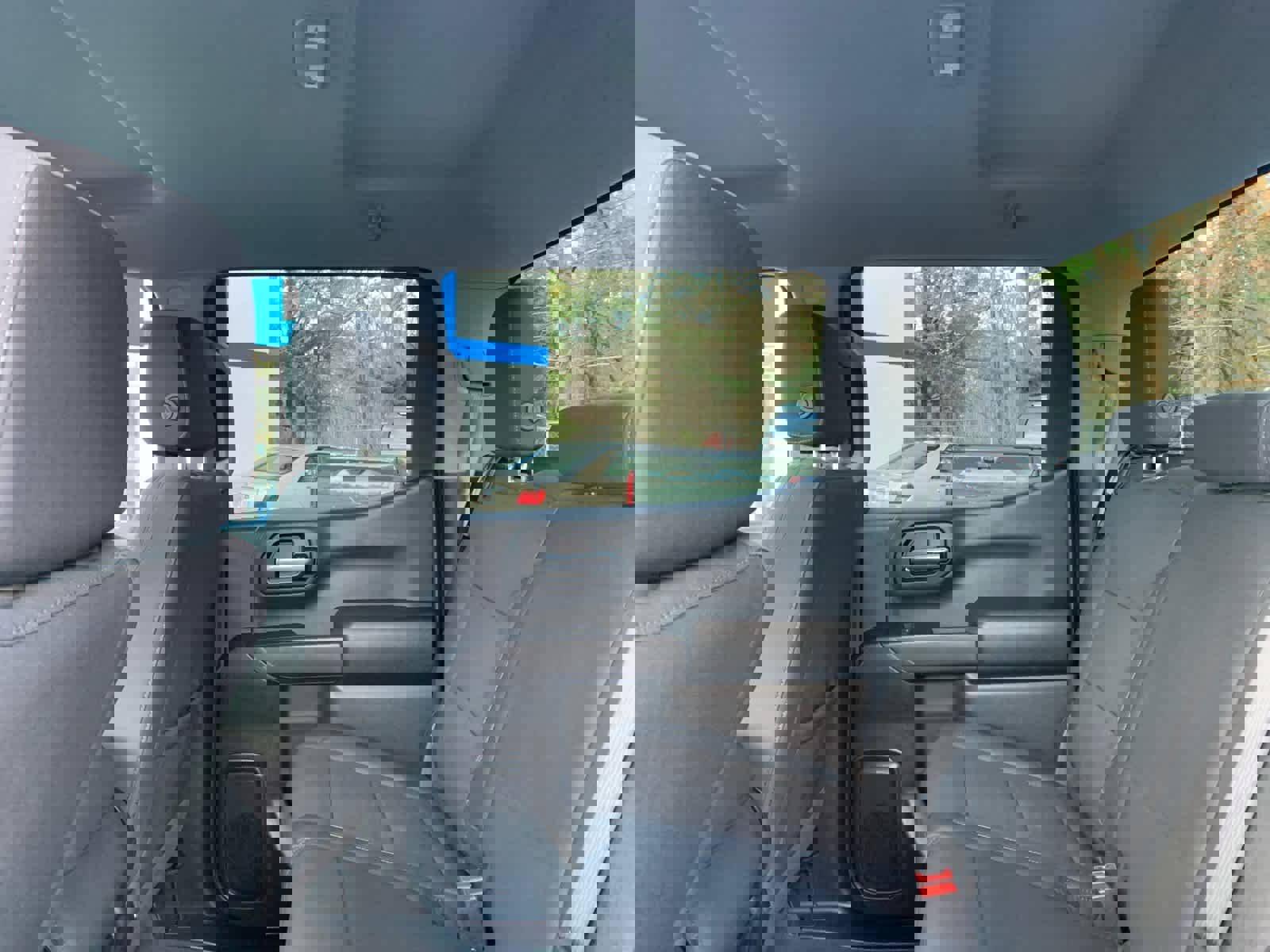 Certified 2024 Chevrolet Silverado 1500 Custom image 29