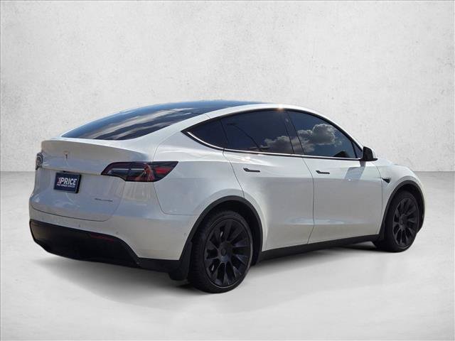 Used 2022 Tesla Model Y Long Range AWD/4WD image 4