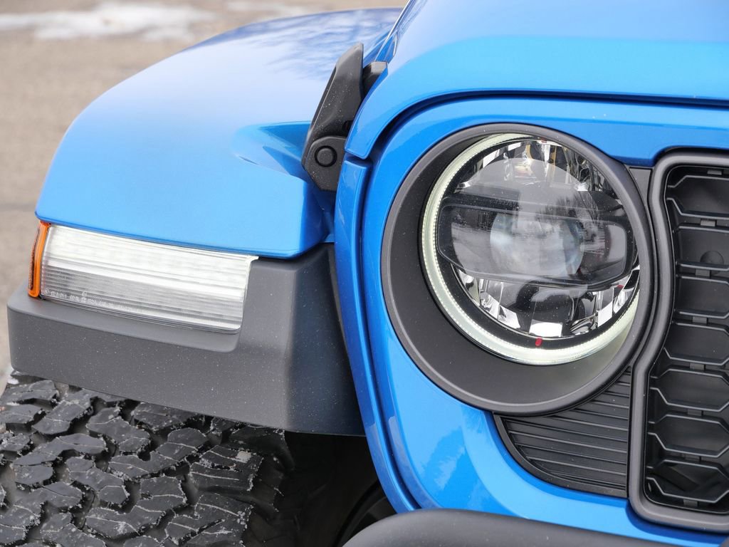 Used 2024 Jeep Wrangler Unlimited Rubicon 392 AWD/4WD image 3