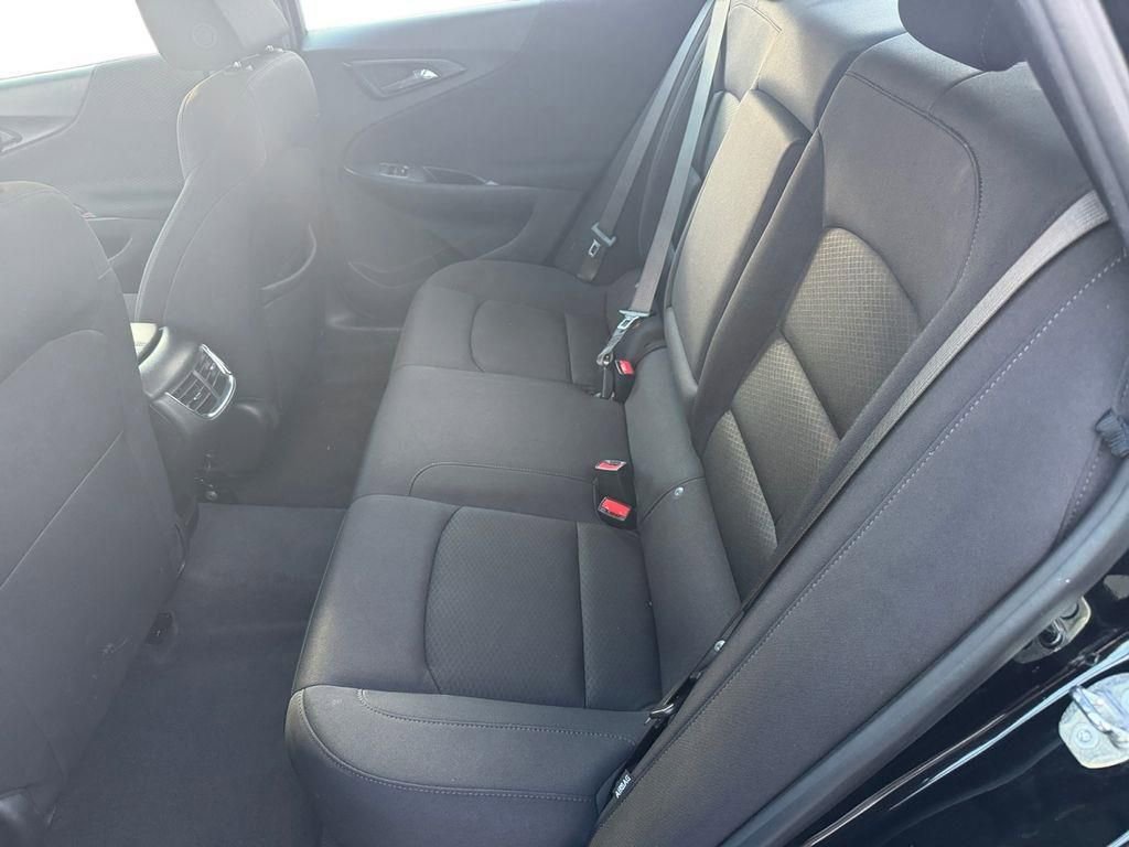 Used 2023 Chevrolet Malibu LT w/ Redline Edition image 33