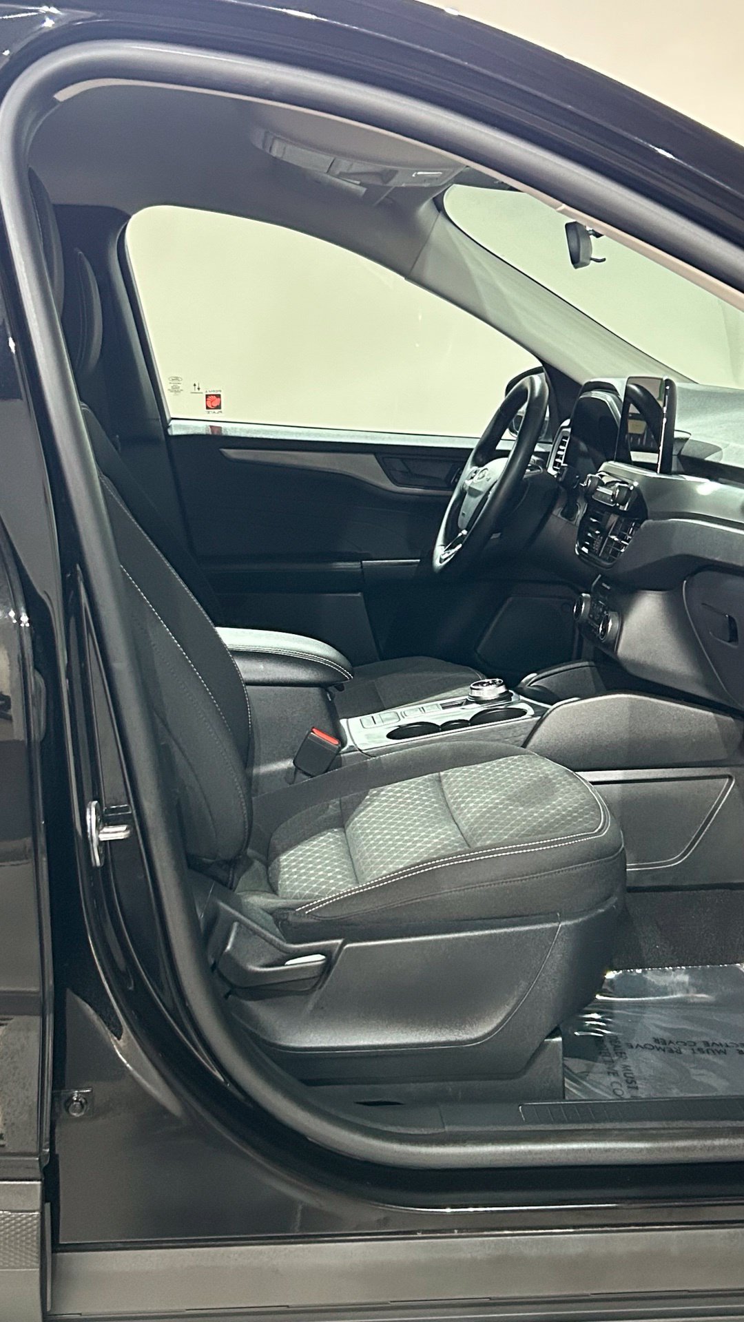 Used 2024 Ford Escape Active AWD/4WD image 47