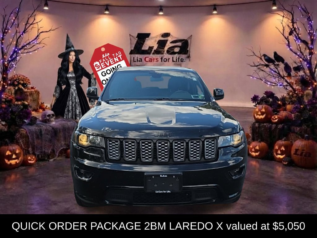 Used 2021 Jeep Grand Cherokee Laredo X AWD/4WD image 2