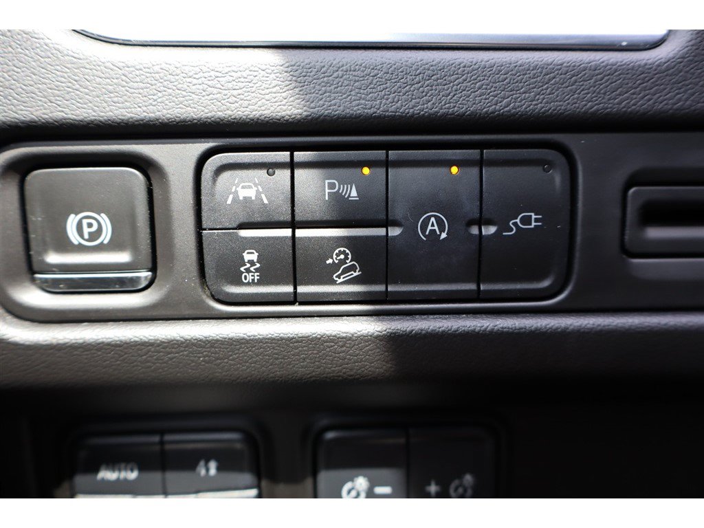 Used 2021 Chevrolet Tahoe Premier AWD/4WD image 36