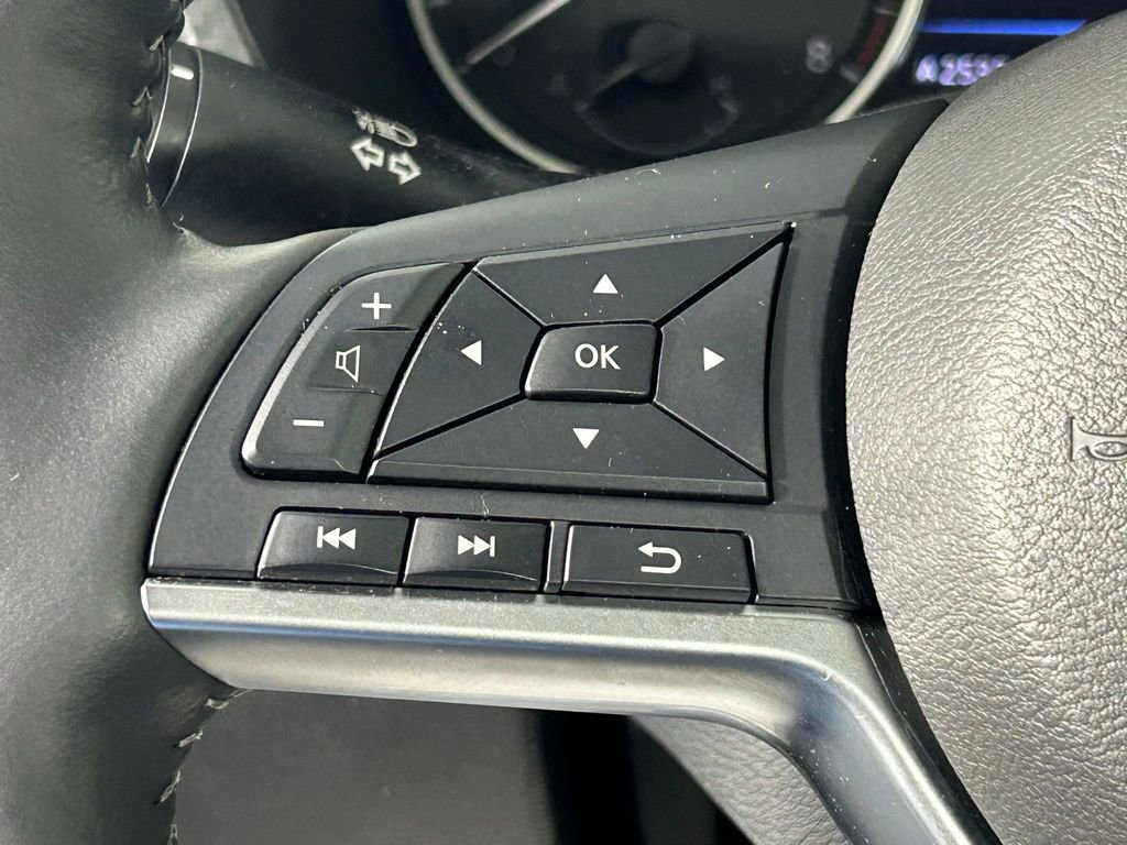 Used 2025 Nissan Sentra SV w/ All-Weather Package FWD image 23