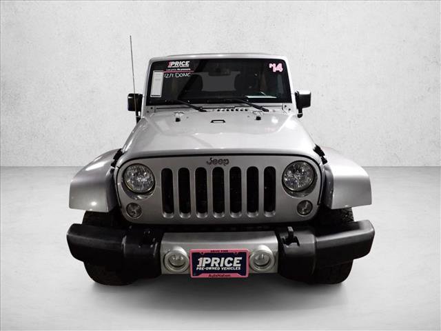 Used 2014 Jeep Wrangler Unlimited Sahara w/ Max Tow Package image 10