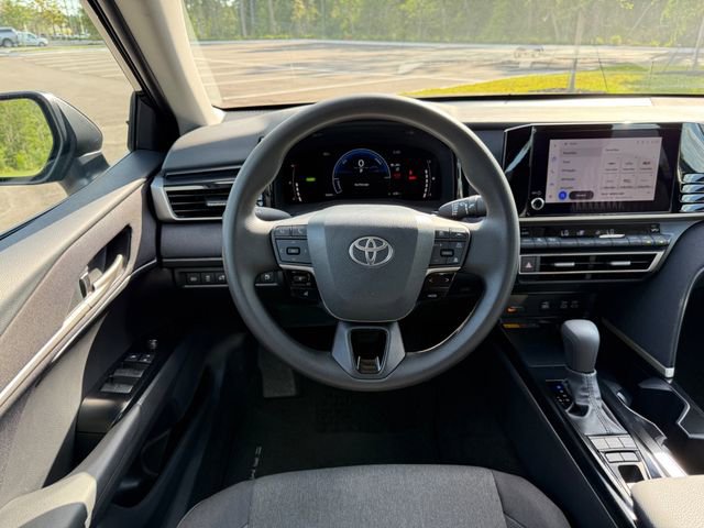 Used 2026 Toyota Camry LE FWD image 12