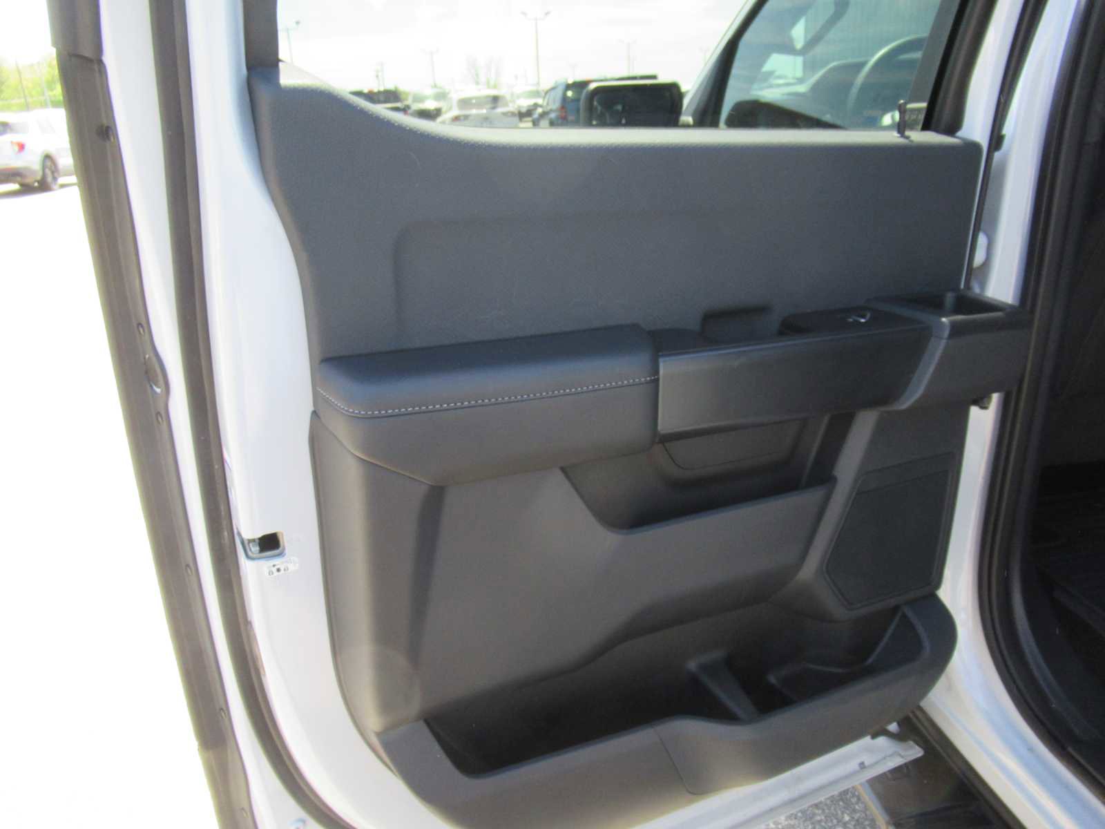 Used 2022 Ford F150 XL w/ STX Appearance Package image 21