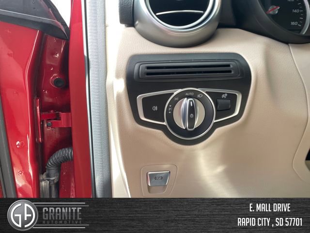 Used 2020 Mercedes-Benz GLC 300 4MATIC Coupe image 26