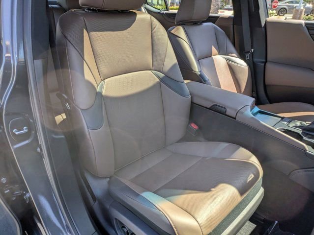 Used 2023 Lexus ES 300h w/ Premium Package FWD image 28