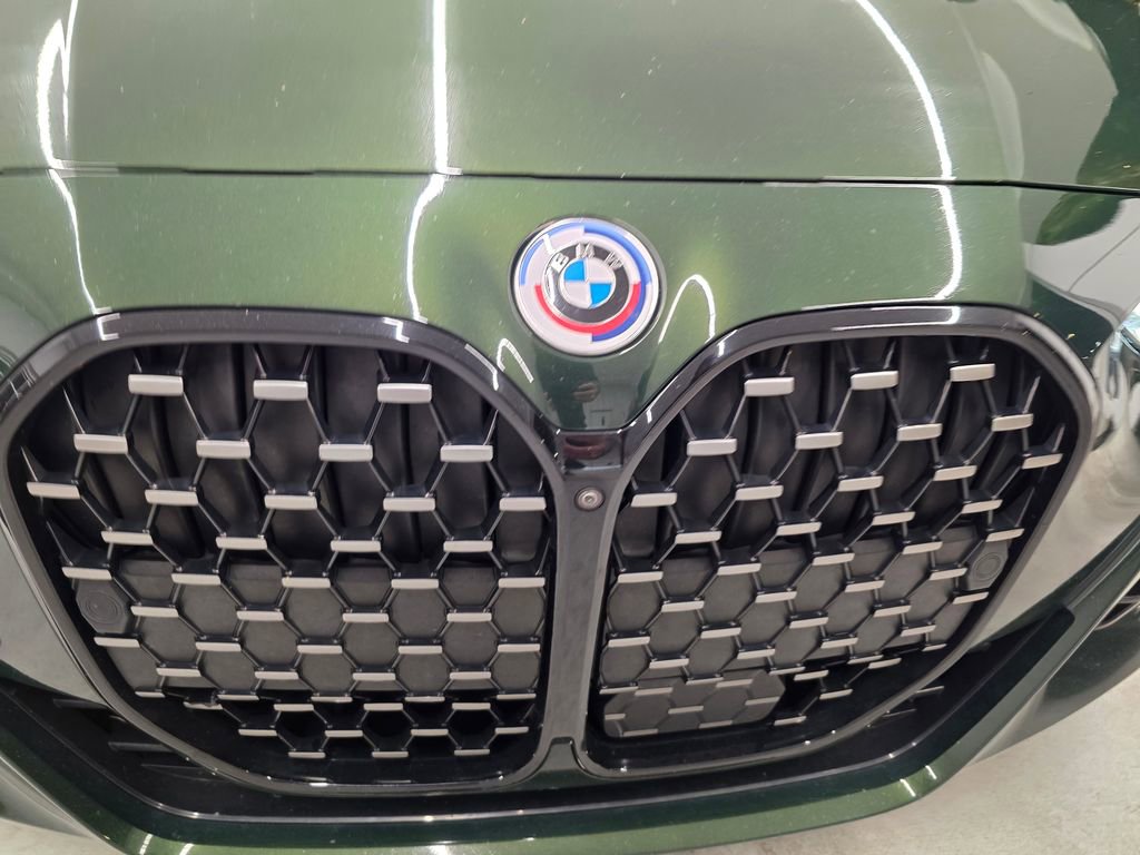 Used 2023 BMW 440i xDrive Coupe w/ Premium Package image 9