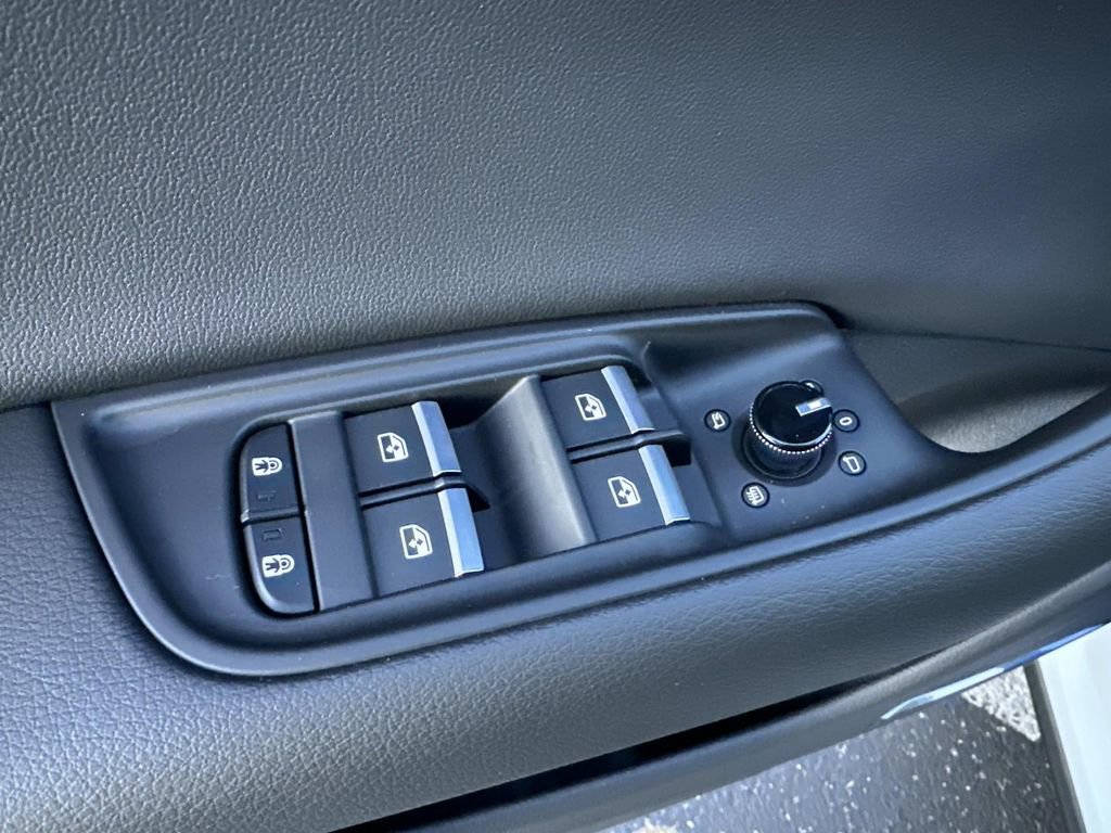 New 2026 Audi Q8 Premium image 13