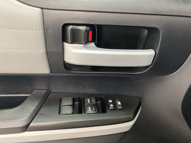 Used 2018 Toyota Tundra Limited w/ Limited Premium Package AWD/4WD image 25
