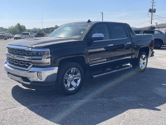 Used 2017 Chevrolet Silverado 1500 LTZ w/ High Desert Package RWD image 9