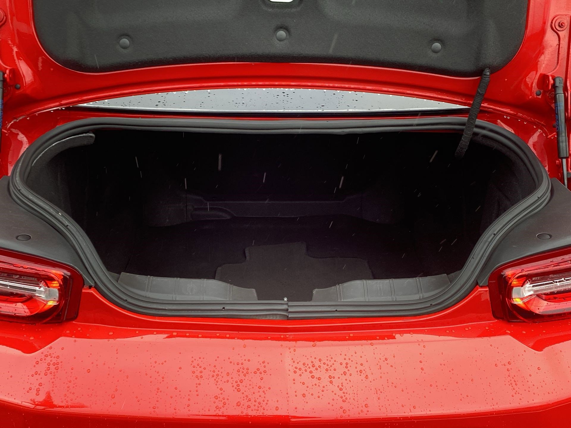 Used 2023 Chevrolet Camaro LT image 27