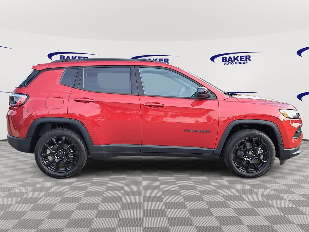 New 2026 Jeep Compass Latitude w/ Quick Order Package 29K AWD/4WD image 2
