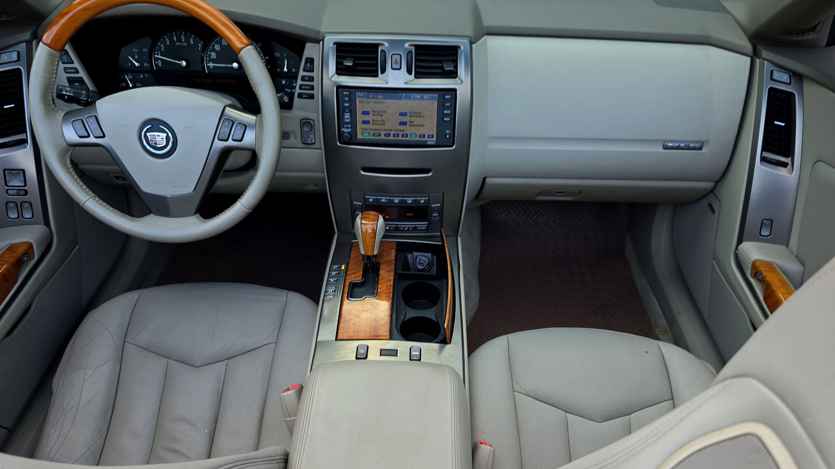 Used 2004 Cadillac XLR image 74