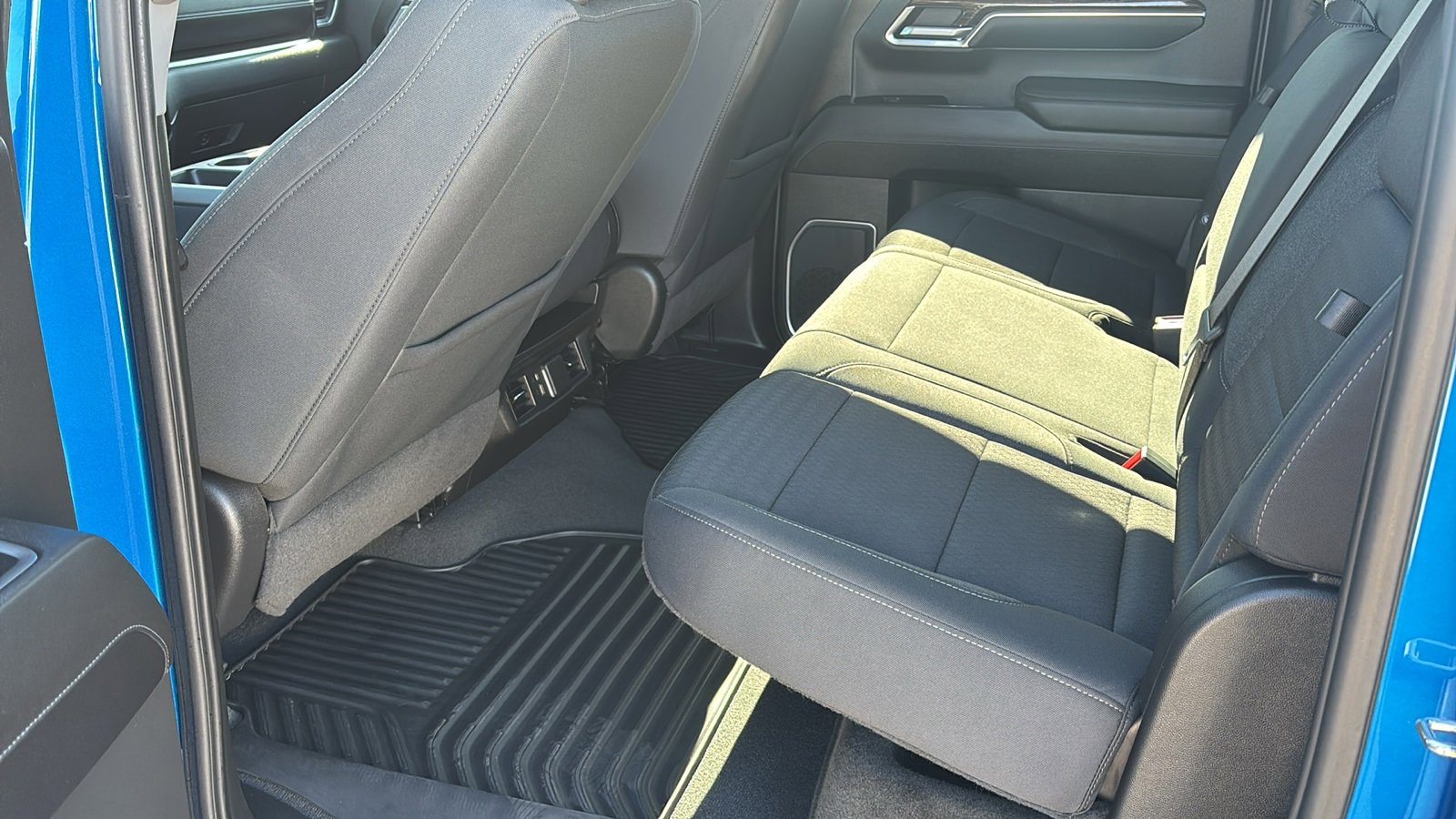 Used 2022 GMC Sierra 1500 Elevation image 27