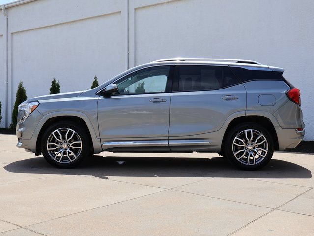 Certified 2024 GMC Terrain Denali AWD/4WD image 3