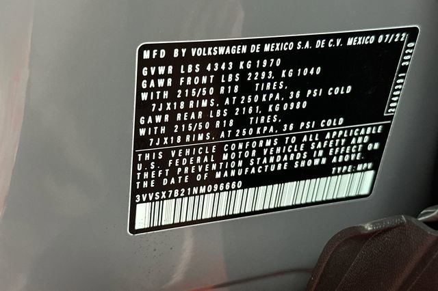 Certified 2022 Volkswagen Taos SE FWD image 37