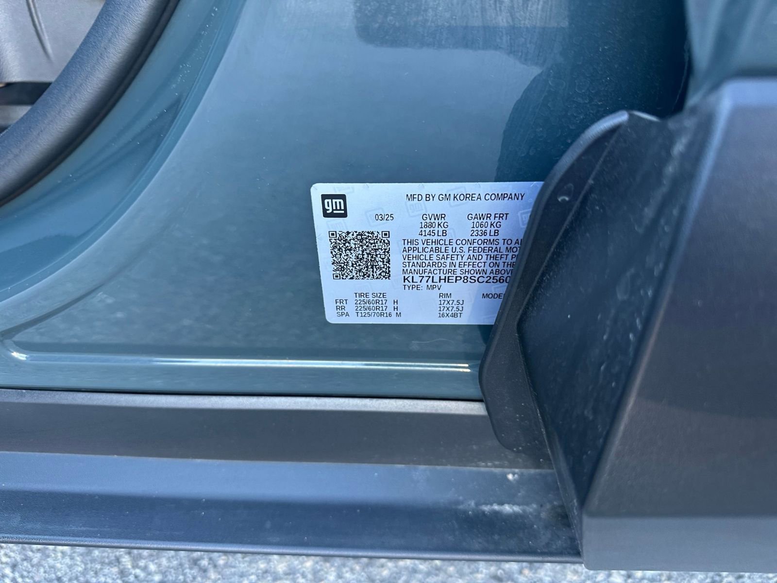 Used 2025 Chevrolet Trax LT image 27